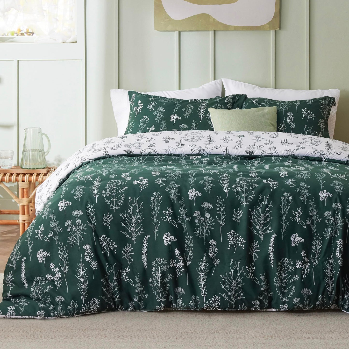 Bedsure Duvet Cover Queen Size - Reversible Cute Floral Duvet Cover Set with Zipper Closure, 3 Pieces White Bedding Set with 8 Corner Ties and 2 Pillow Shams 20"x26"