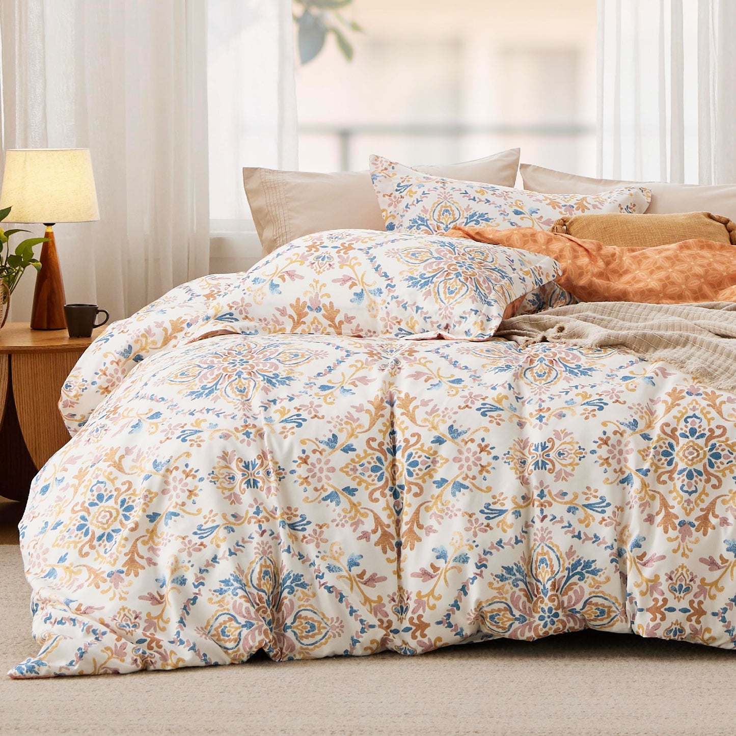 Bedsure Duvet Cover Queen Size - Reversible Cute Floral Duvet Cover Set with Zipper Closure, 3 Pieces White Bedding Set with 8 Corner Ties and 2 Pillow Shams 20"x26"