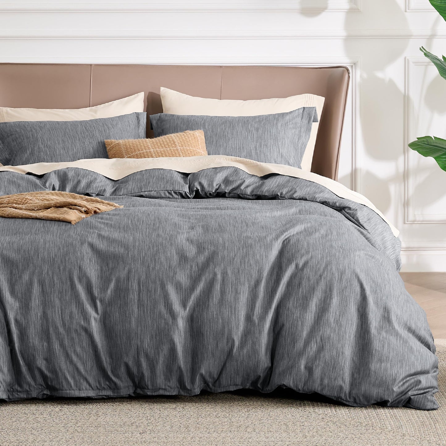 Bedsure Duvet Cover Queen Size - Reversible Cute Floral Duvet Cover Set with Zipper Closure, 3 Pieces White Bedding Set with 8 Corner Ties and 2 Pillow Shams 20"x26"